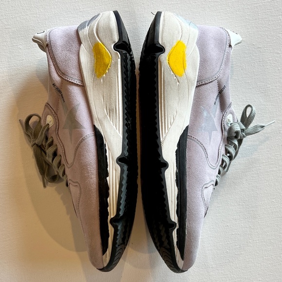 NEW!! GOLDEN GOOSE Sneakers - Picture 3 of 13